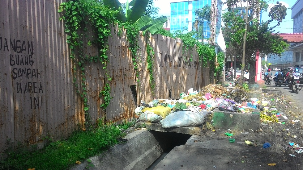 Pengelolaan sampah di kota medan
